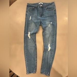 Forever 21 Distressed Blue Jeans Size 30